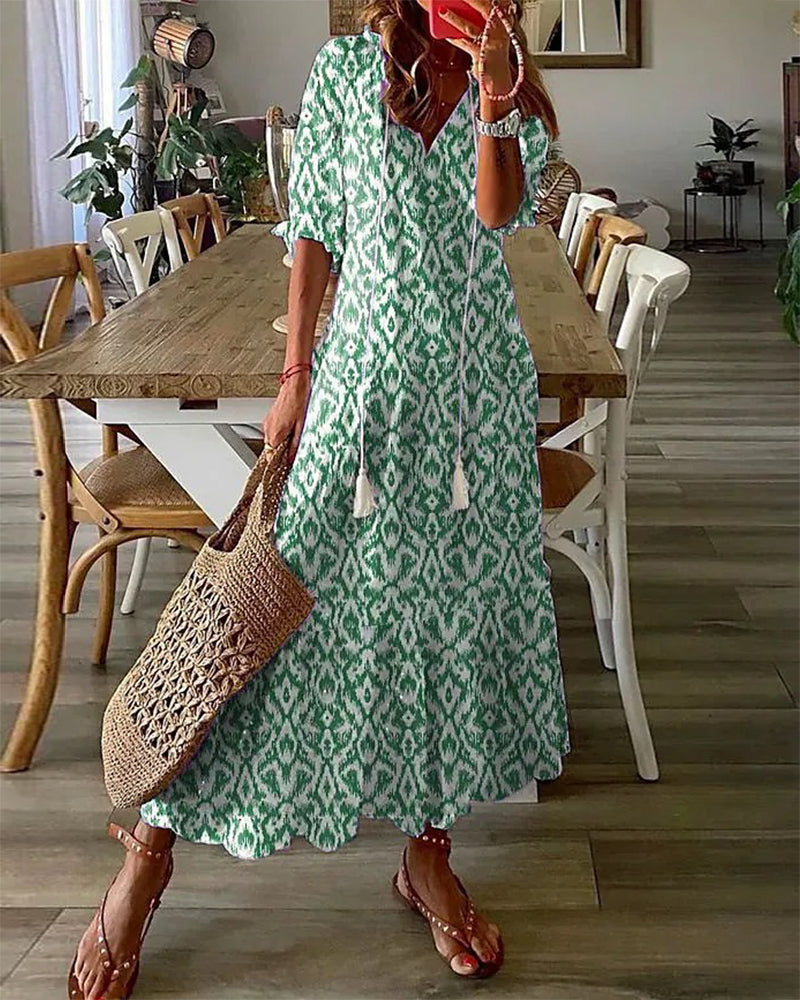 Classic Vintage & Enduringly Stylish Dress
