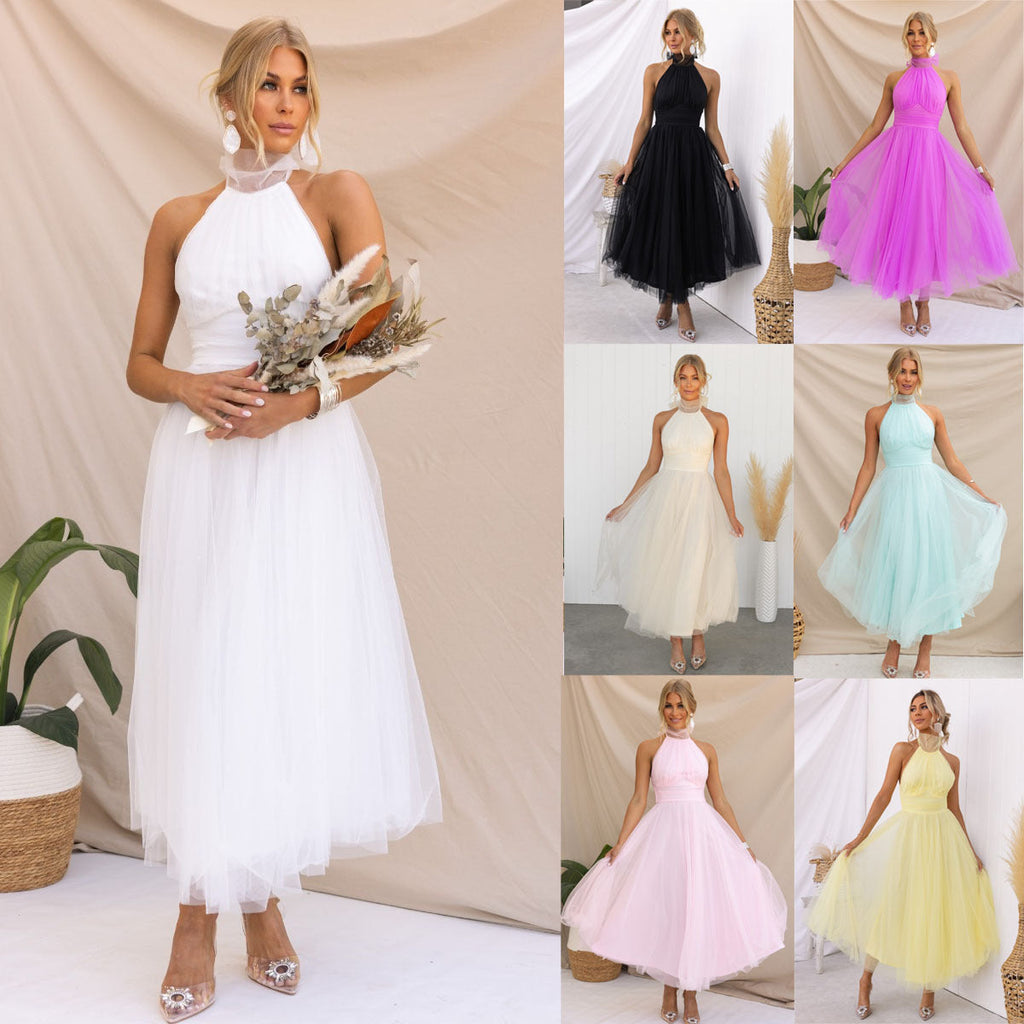 Effortlessly Elegant Dress with a Timeless Design