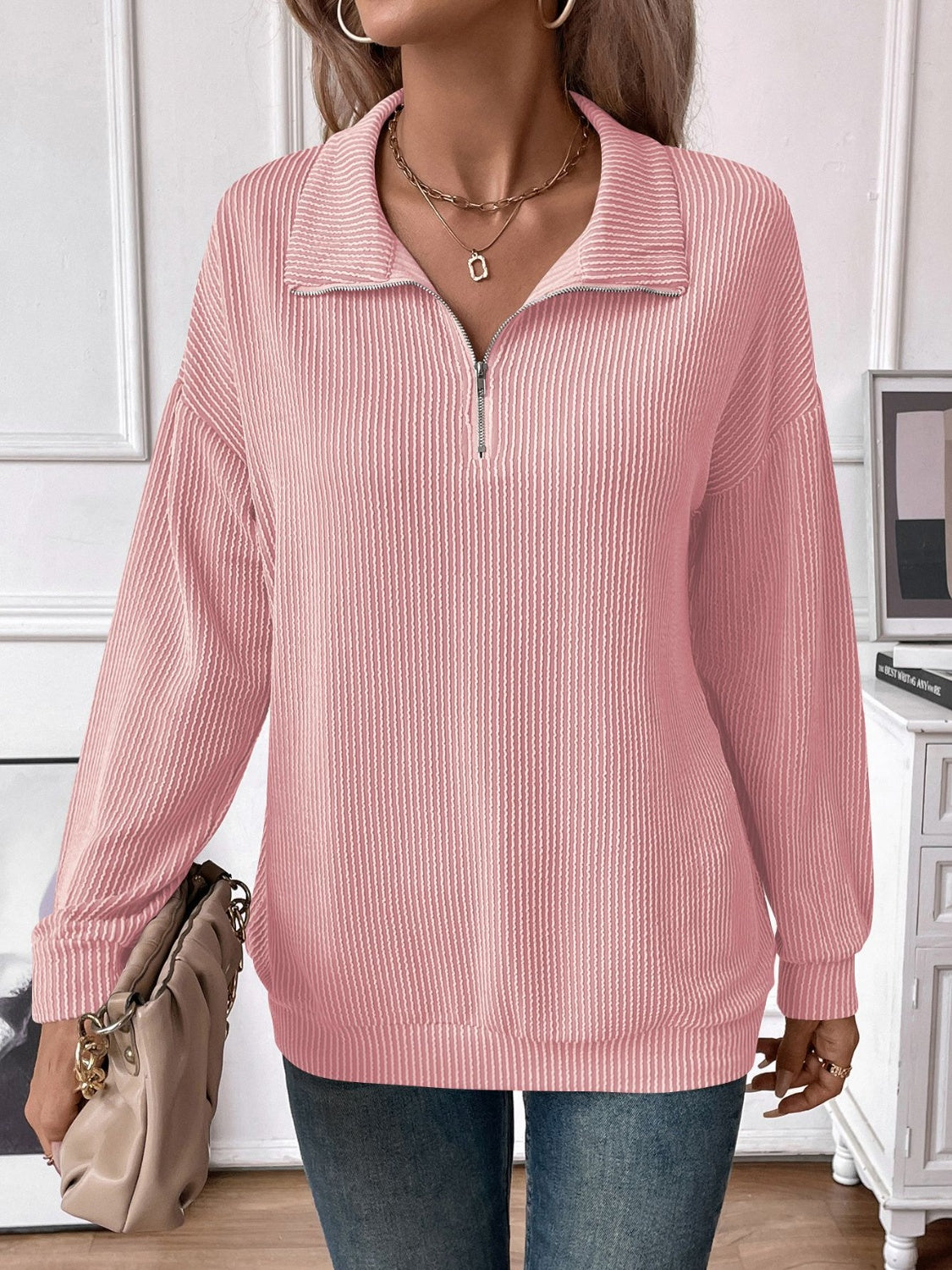 Effortlessly Elegant T-Shirt with a Timeless Design