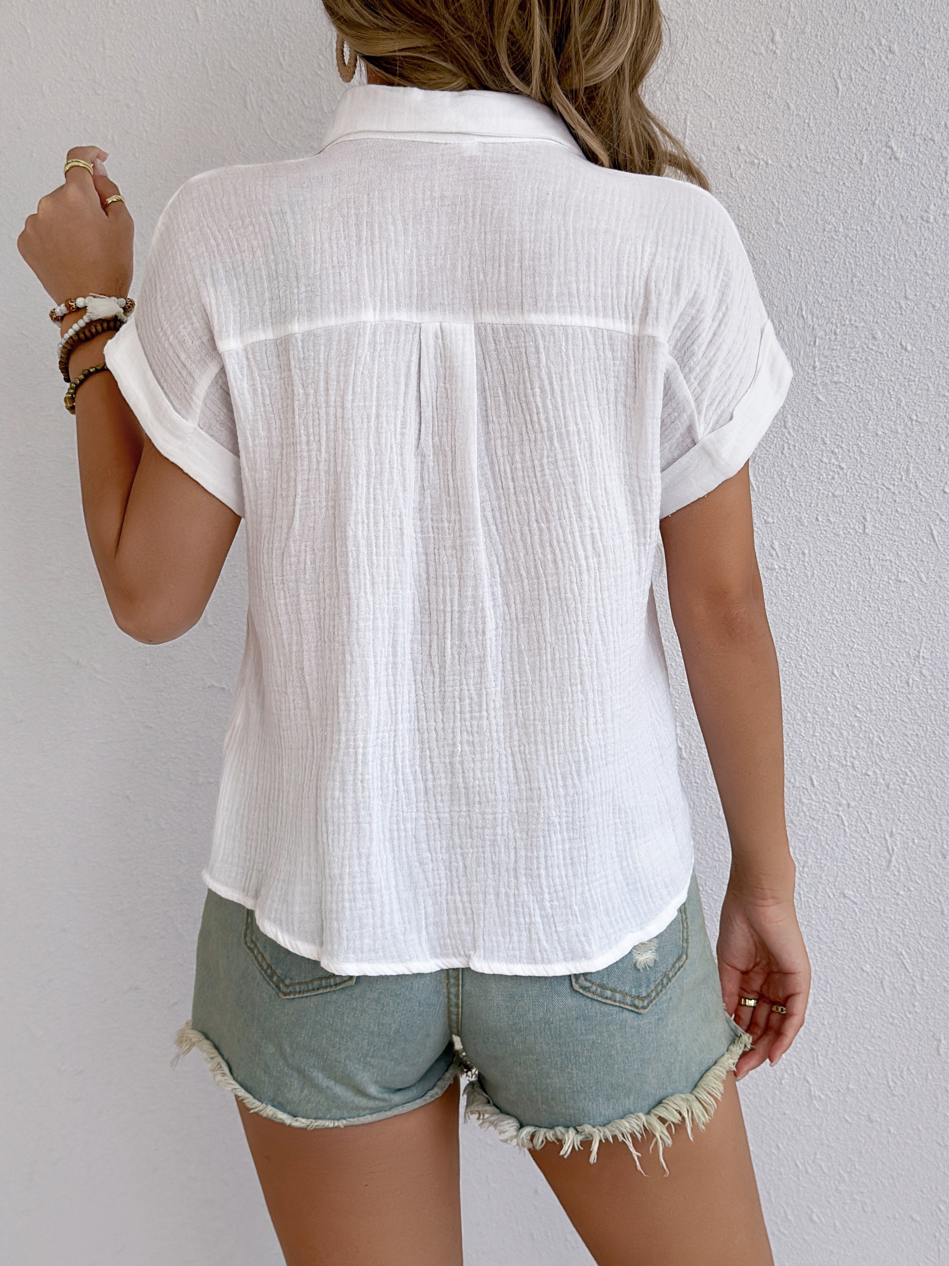 Classic Vintage & Enduringly Stylish Blouse
