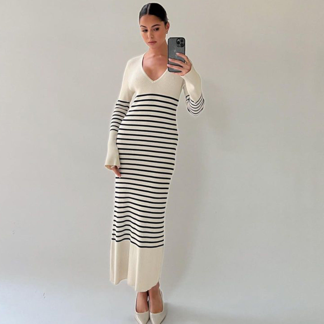 Beautifully Crafted Dress in a Classic Style