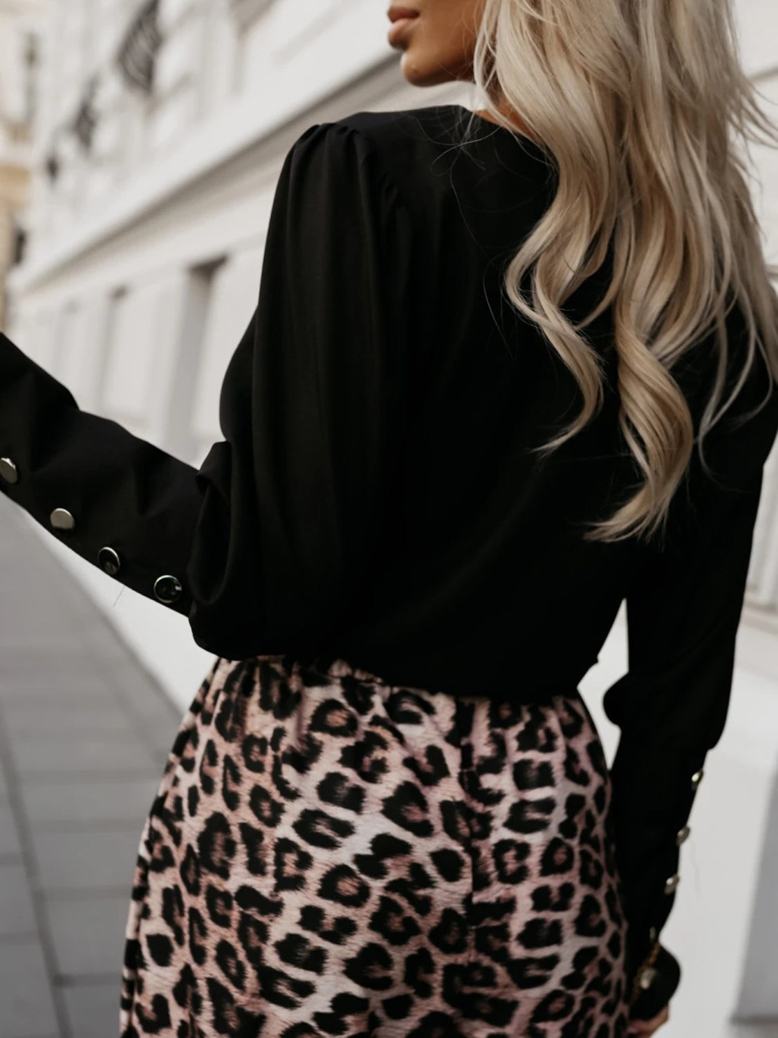Beautifully Finished Blouse in a Timeless Design