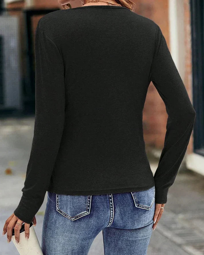 Beautifully Finished Blouse in a Timeless Design