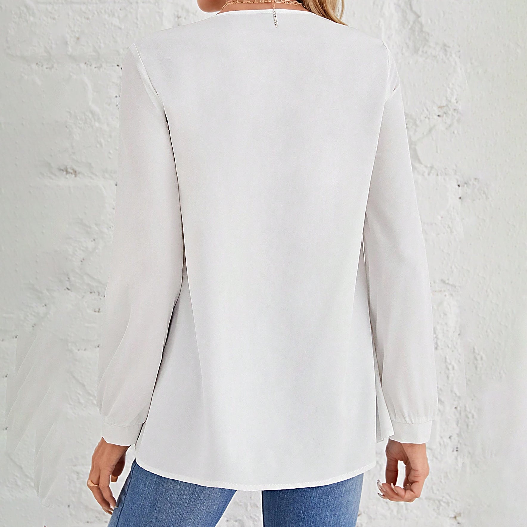 Gracefully Styled Blouse for Any Occasion