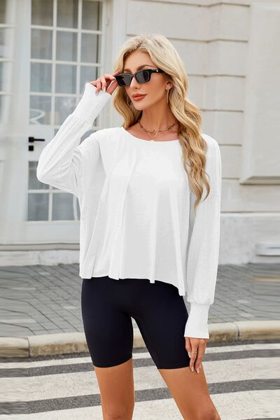 Well Tailored T-Shirt with a Graceful Silhouette