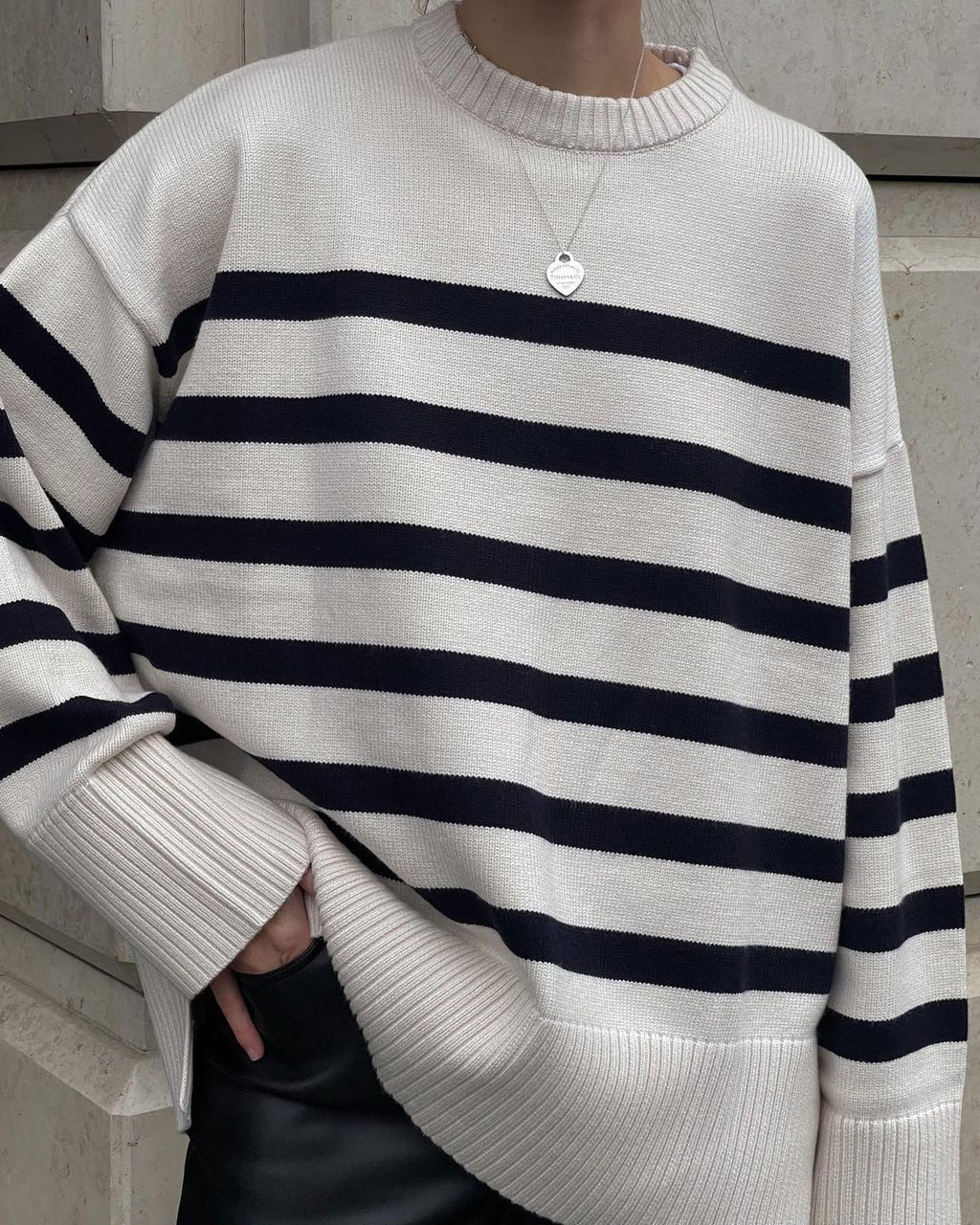 Beautifully Crafted Blouse in a Classic Style
