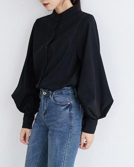 Well Tailored Shirt with a Graceful Silhouette