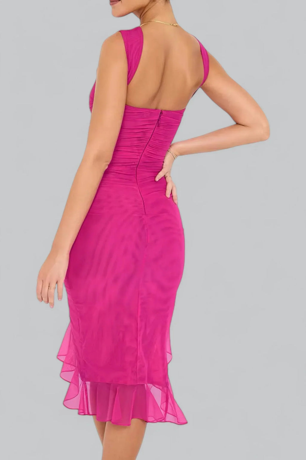 Gracefully Styled Dress for Any Occasion