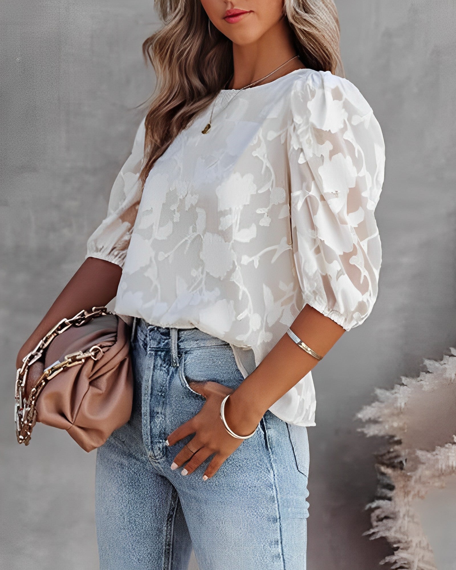 Elegantly Styled Blouse for Everyday Wear