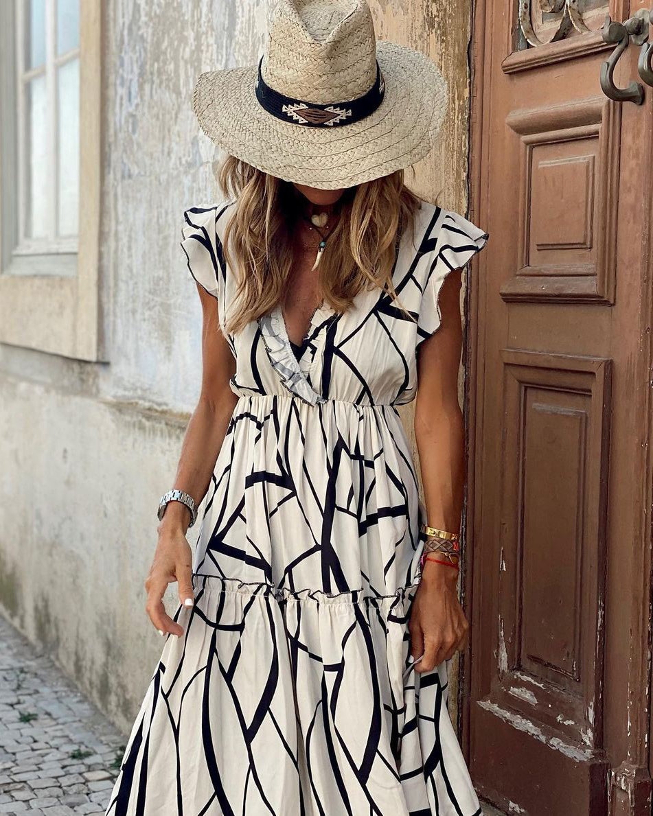 Gracefully Styled Dress for Any Occasion