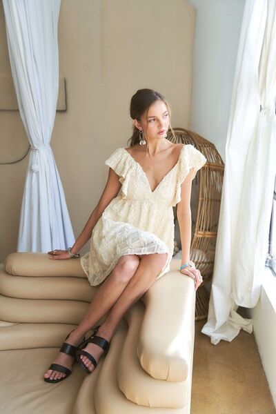Polished Dress with an Effortless Classic Look
