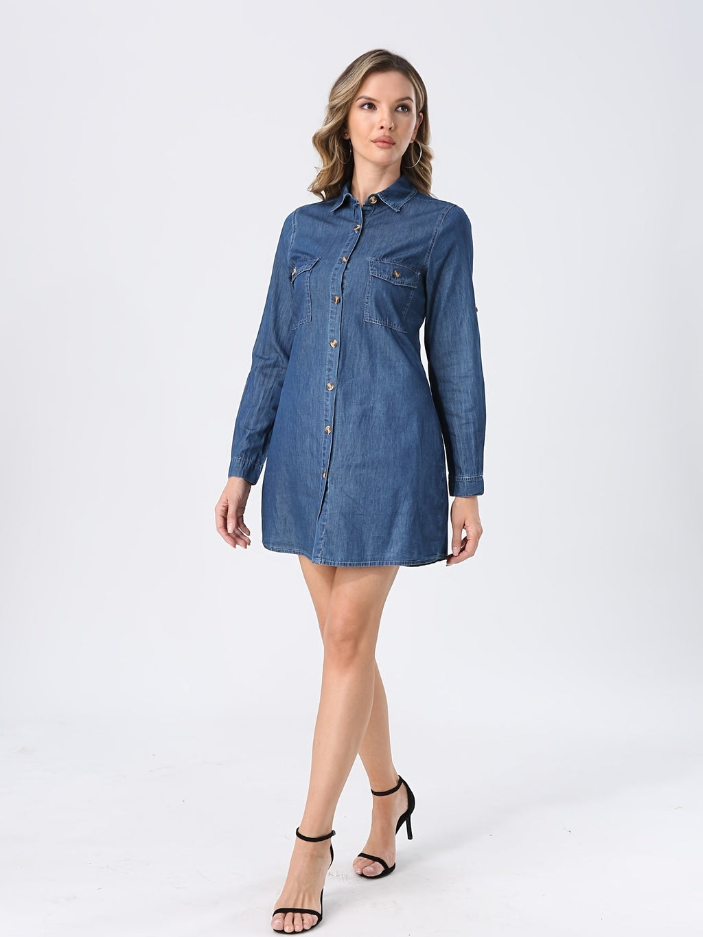 Effortlessly Elegant Shirt with a Timeless Design