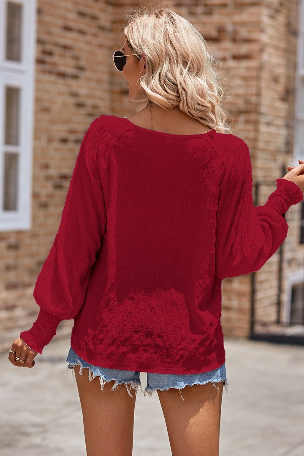 Beautifully Crafted Blouse in a Classic Style