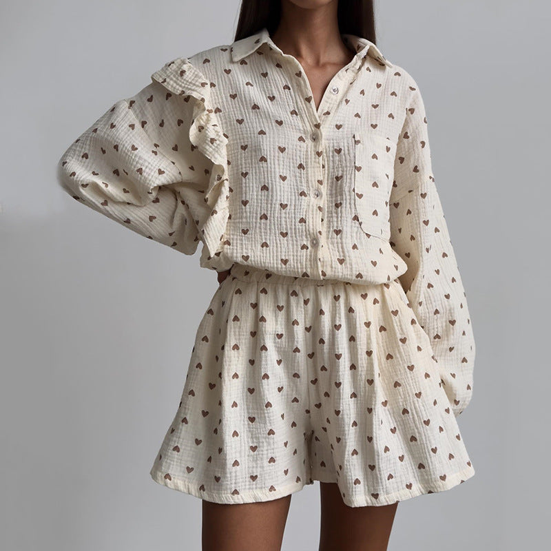 Effortlessly Elegant Shirt with a Timeless Design