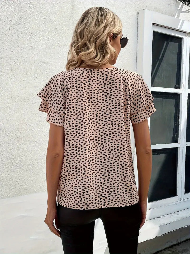 Gracefully Styled Blouse for Any Occasion