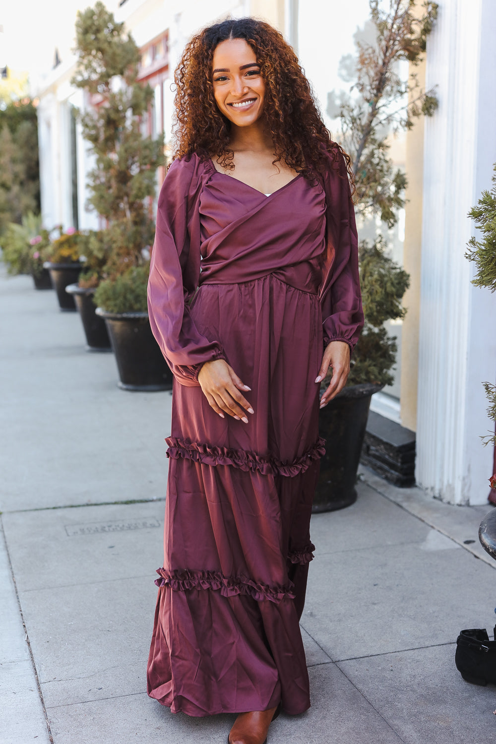 Beautifully Crafted Dress in a Classic Style