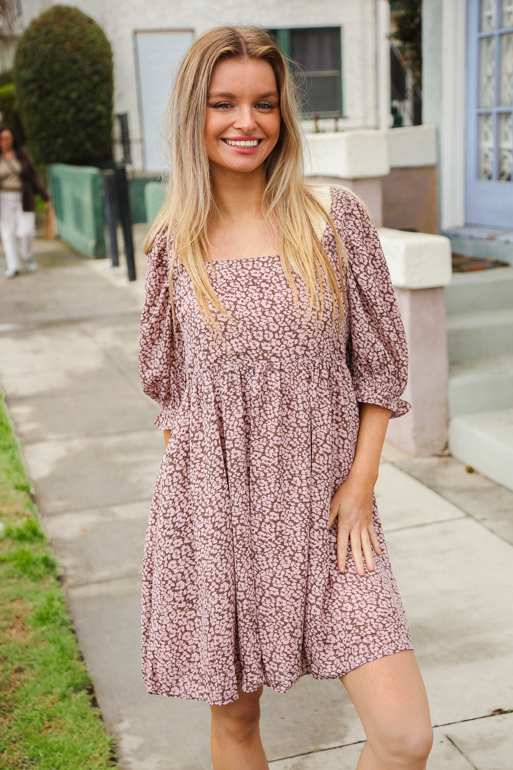 Elegantly Styled Dress for Everyday Wear