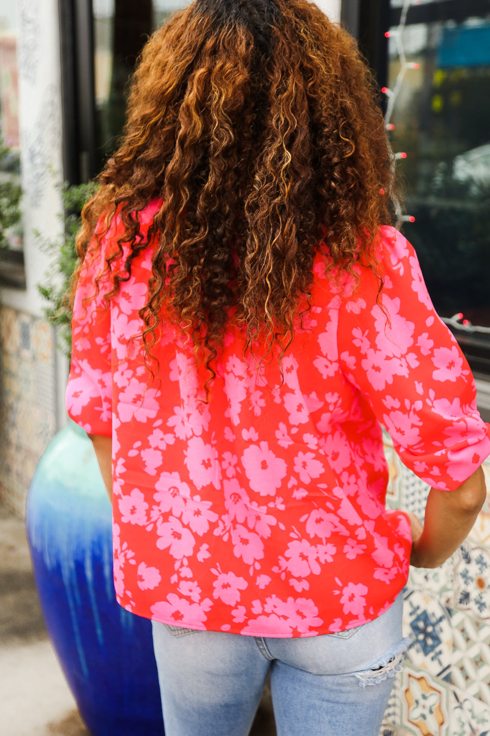 Effortlessly Elegant Blouse with a Timeless Design