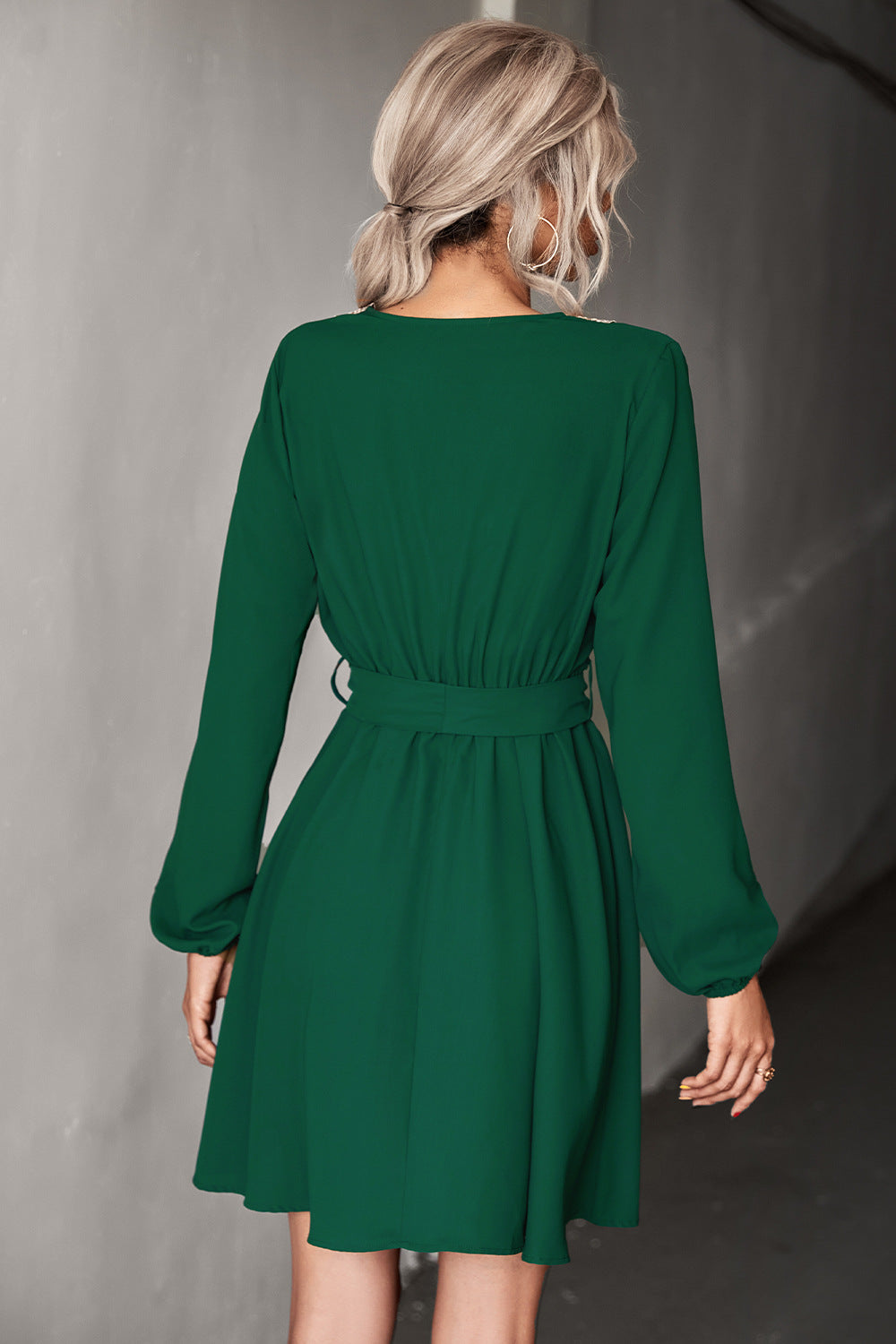 Beautifully Crafted Dress in a Classic Style