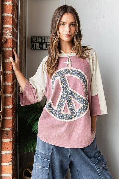 Beautifully Finished T-Shirt in a Timeless Design