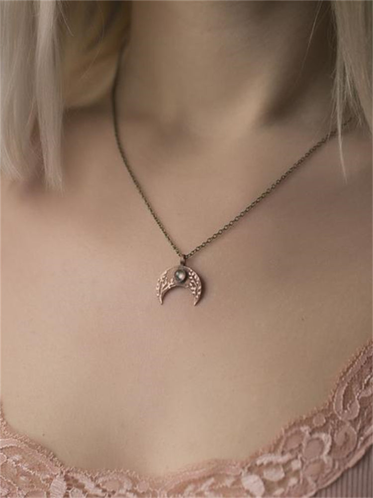 Stunning Necklace for Daily Wear