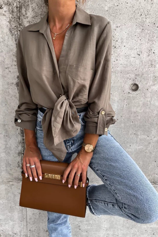 Classic Vintage Blouse with a Flattering Fit