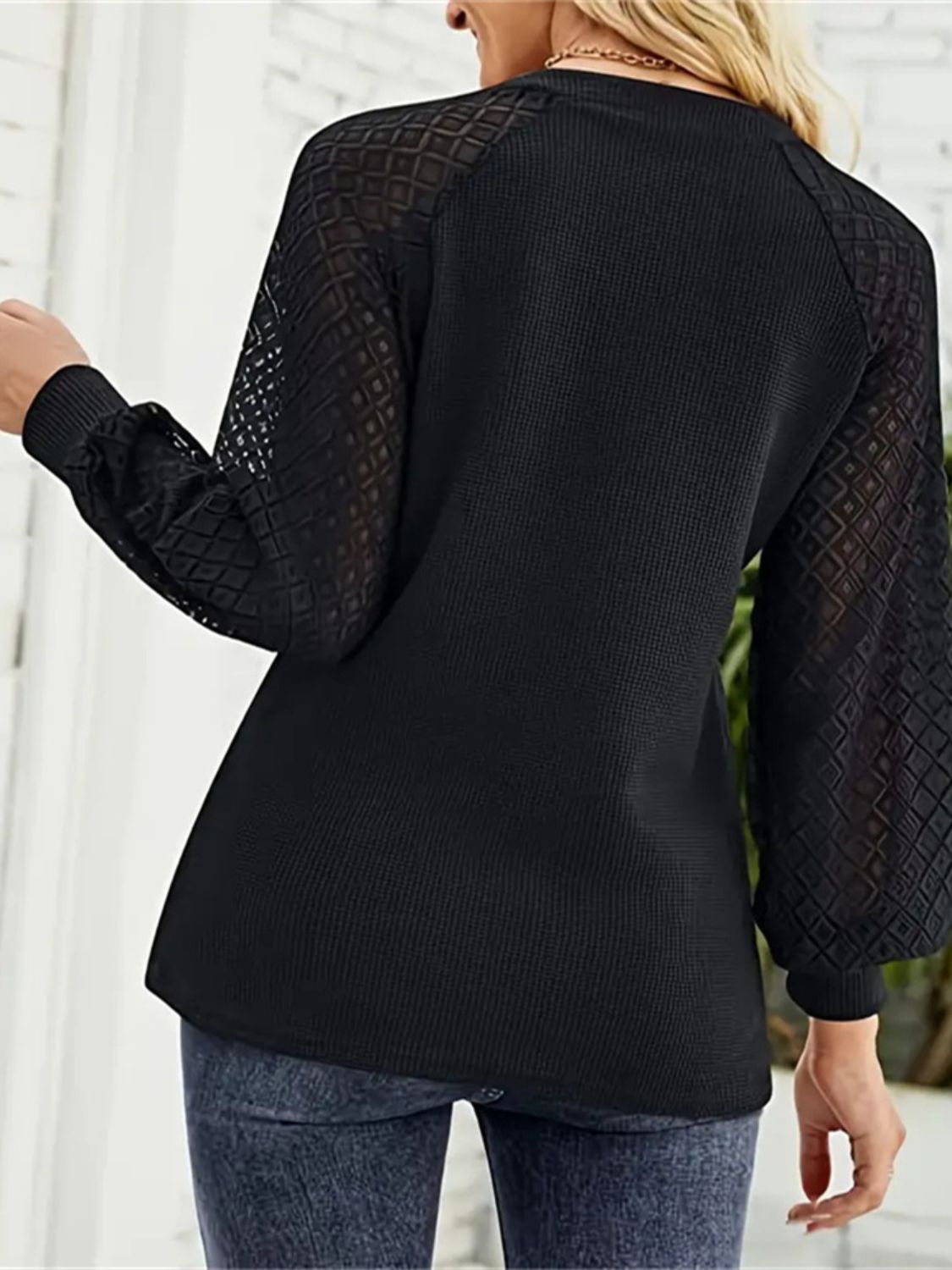 Beautifully Crafted T-Shirt in a Classic Style