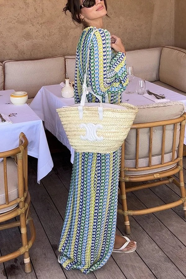 Beautifully Crafted Dress in a Classic Style