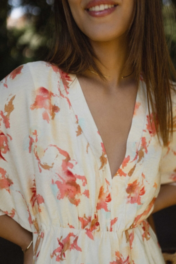 Sophisticated Dress with a Clean Classic Look