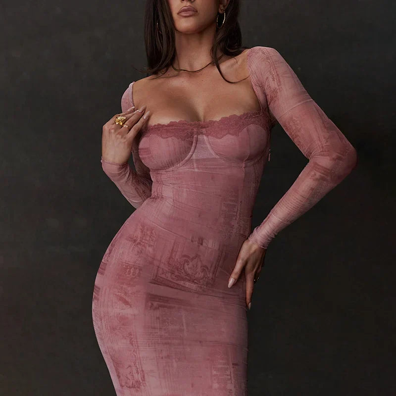 Beautifully Crafted Dress in a Classic Style