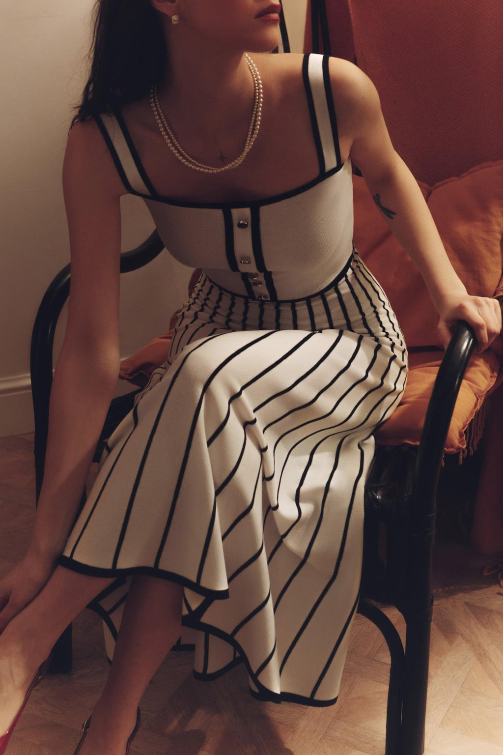 Sophisticated Dress with a Clean Classic Look