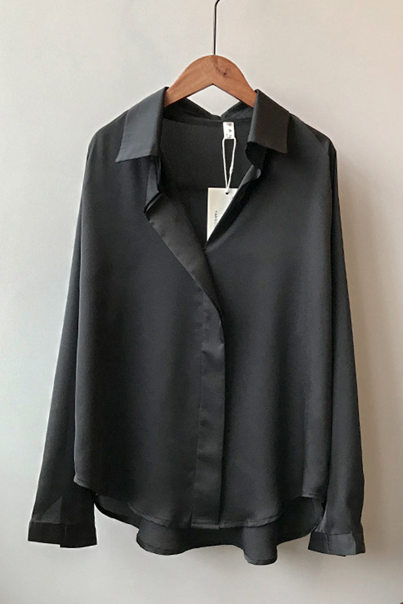A Vintage Style Blouse with Delicate Timeless Details