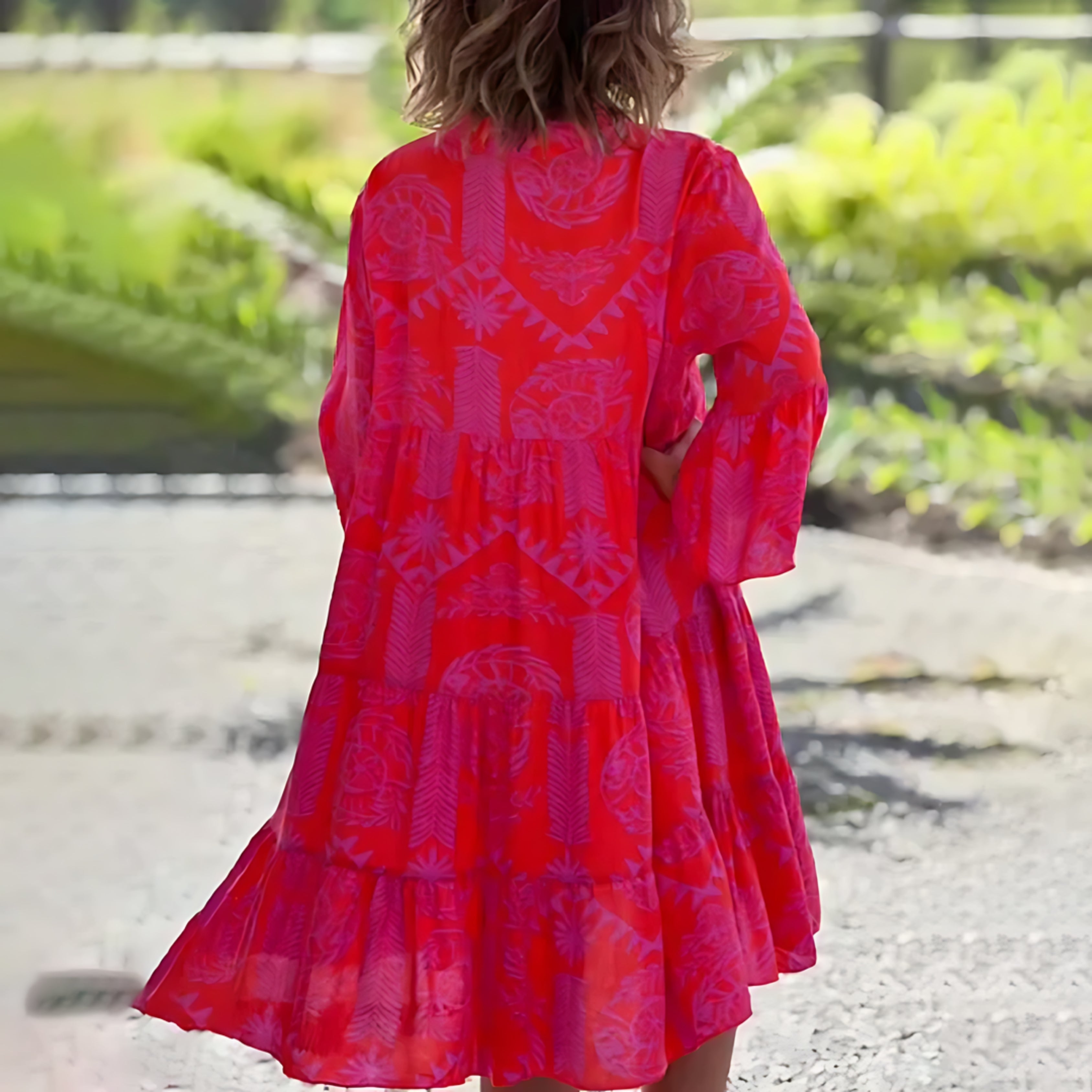 Beautifully Crafted Dress in a Classic Style