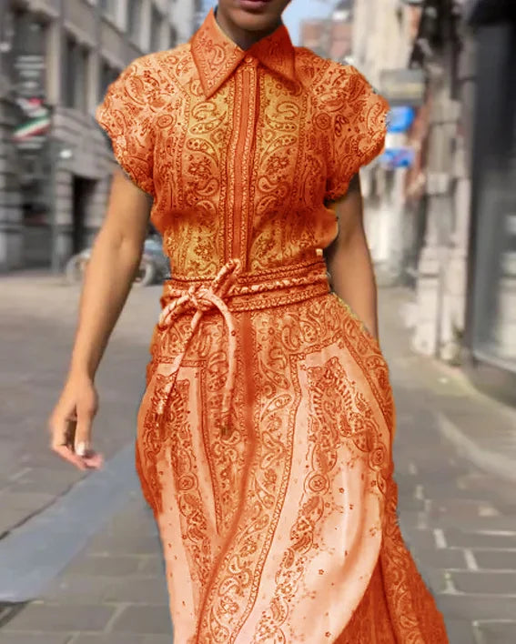 Classic Vintage Dress with a Flattering Fit