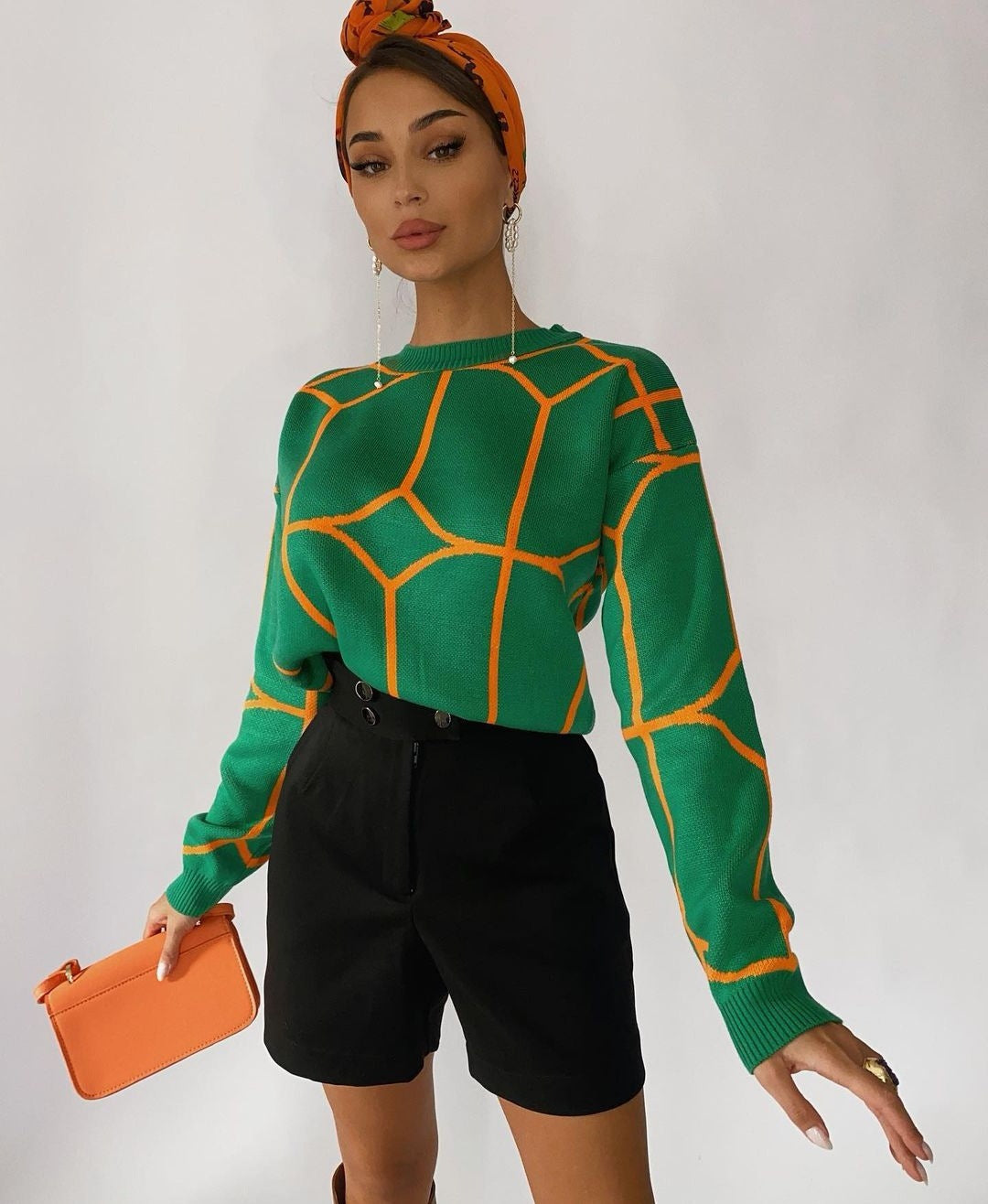 Beautifully Crafted Blouse in a Classic Style