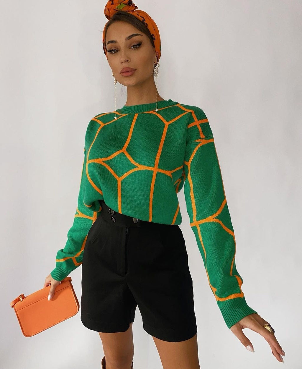Beautifully Crafted Blouse in a Classic Style