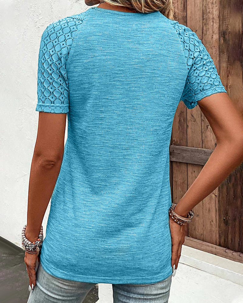 Classic Vintage T-Shirt with a Flattering Fit