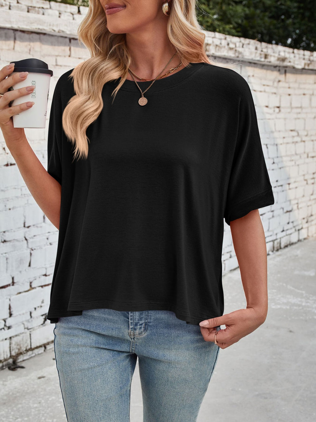 Beautifully Crafted T-Shirt in a Classic Style