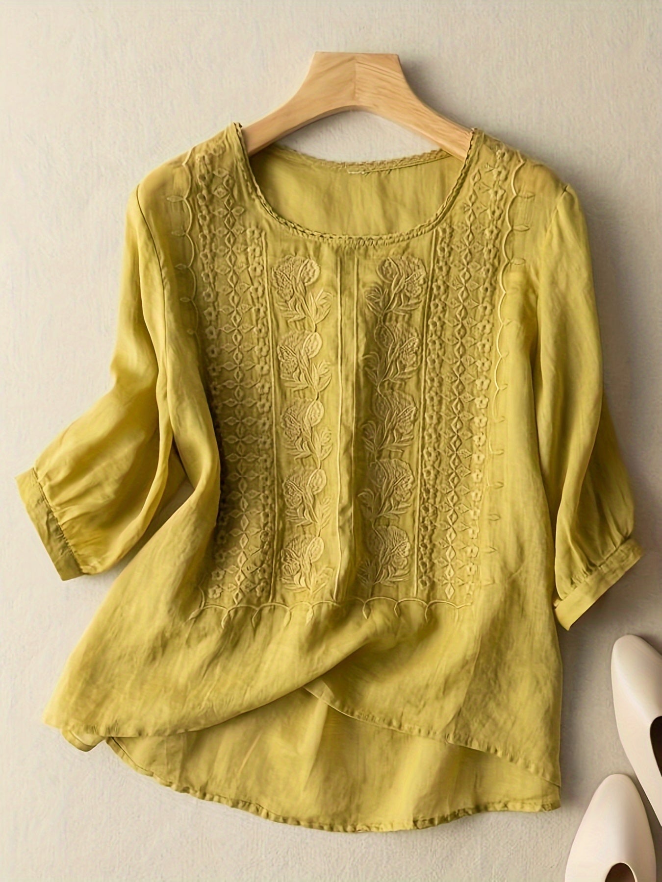 Polished Blouse with an Effortless Classic Look