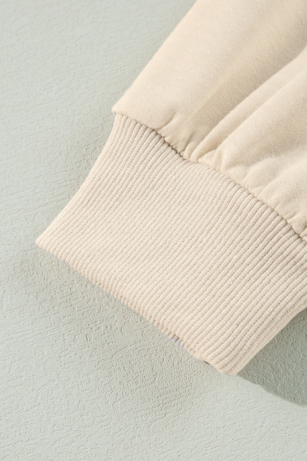 Effortlessly Elegant Blouse with a Timeless Design