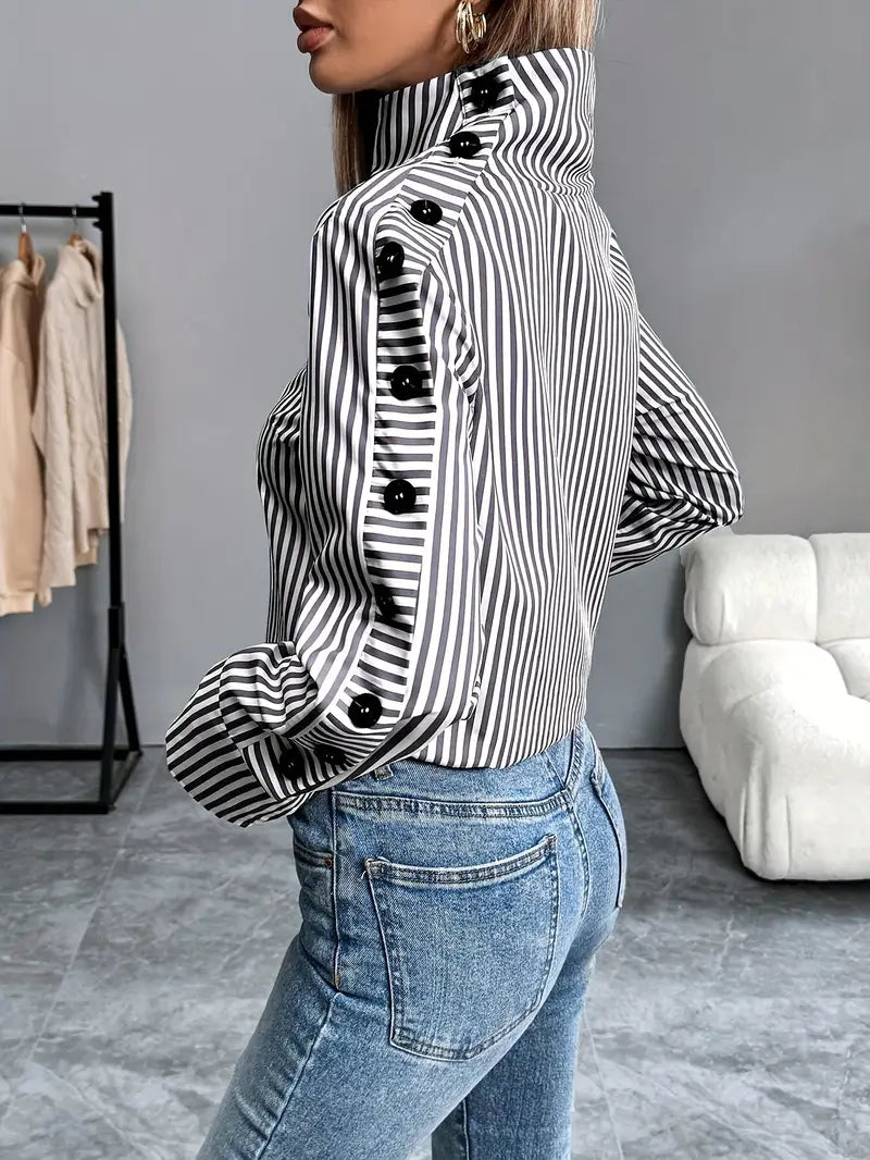 Elegantly Styled Blouse for Everyday Wear