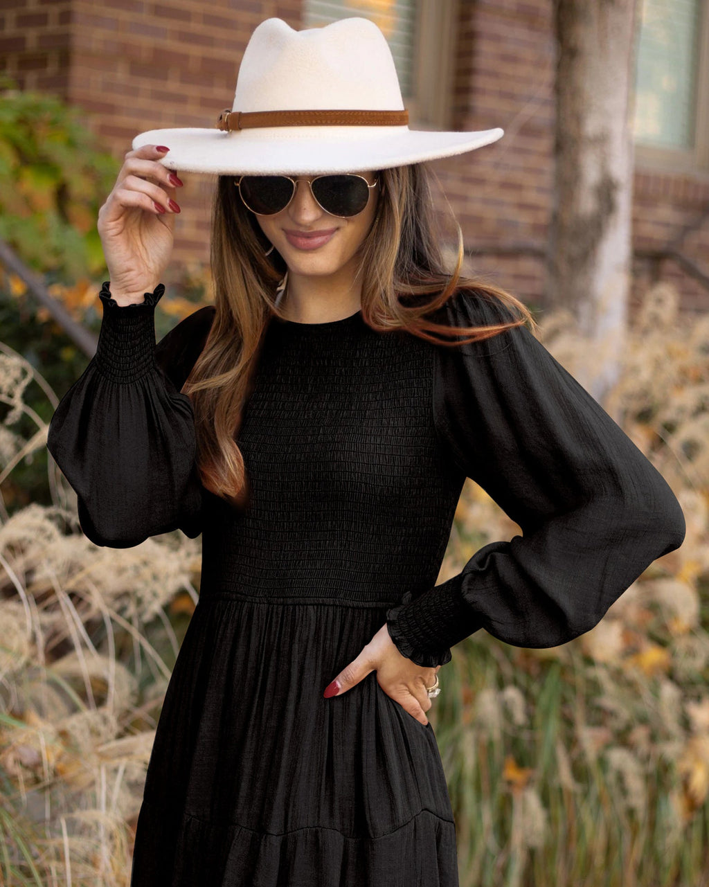 Well Tailored Dress with a Graceful Silhouette
