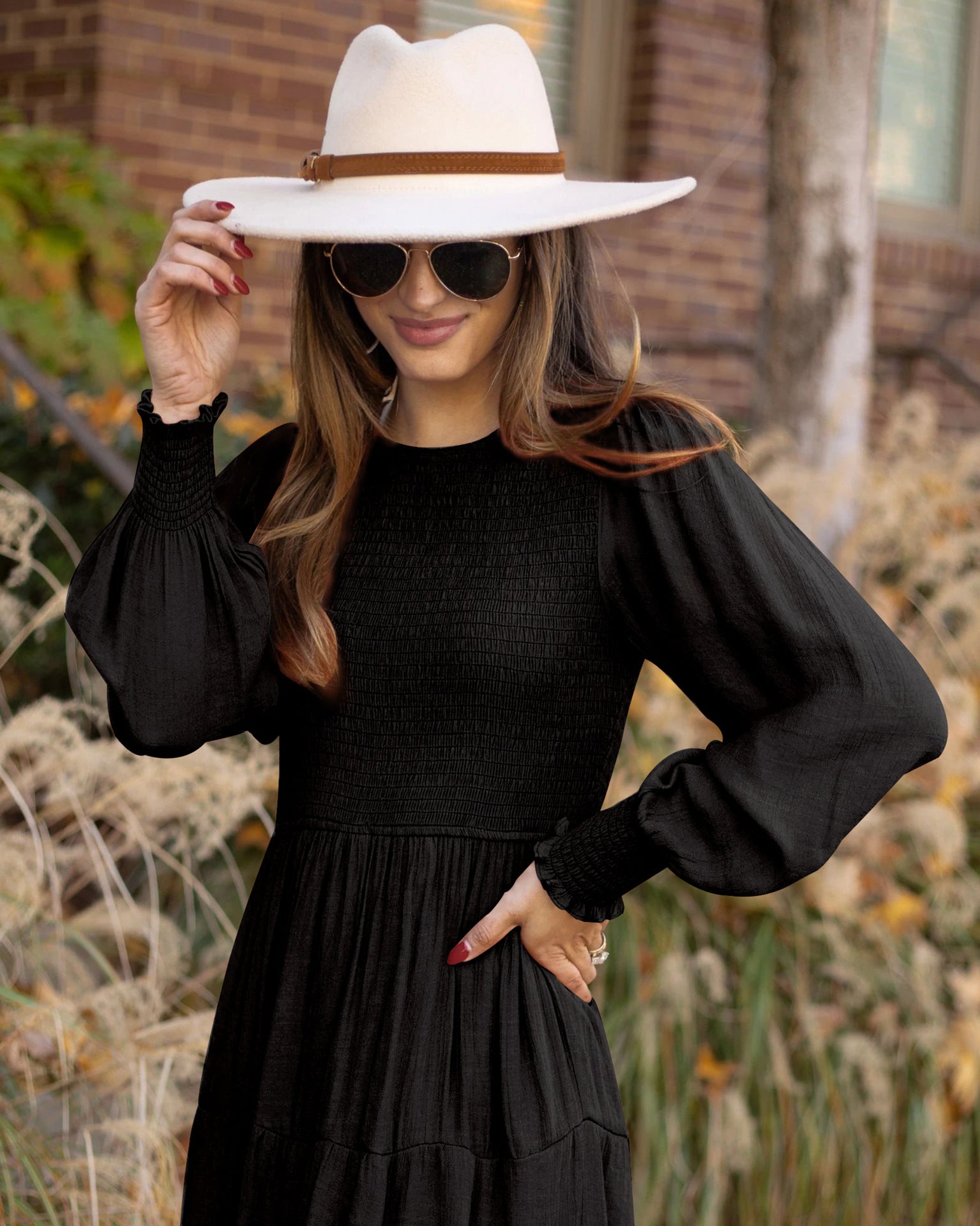 Well Tailored Dress with a Graceful Silhouette