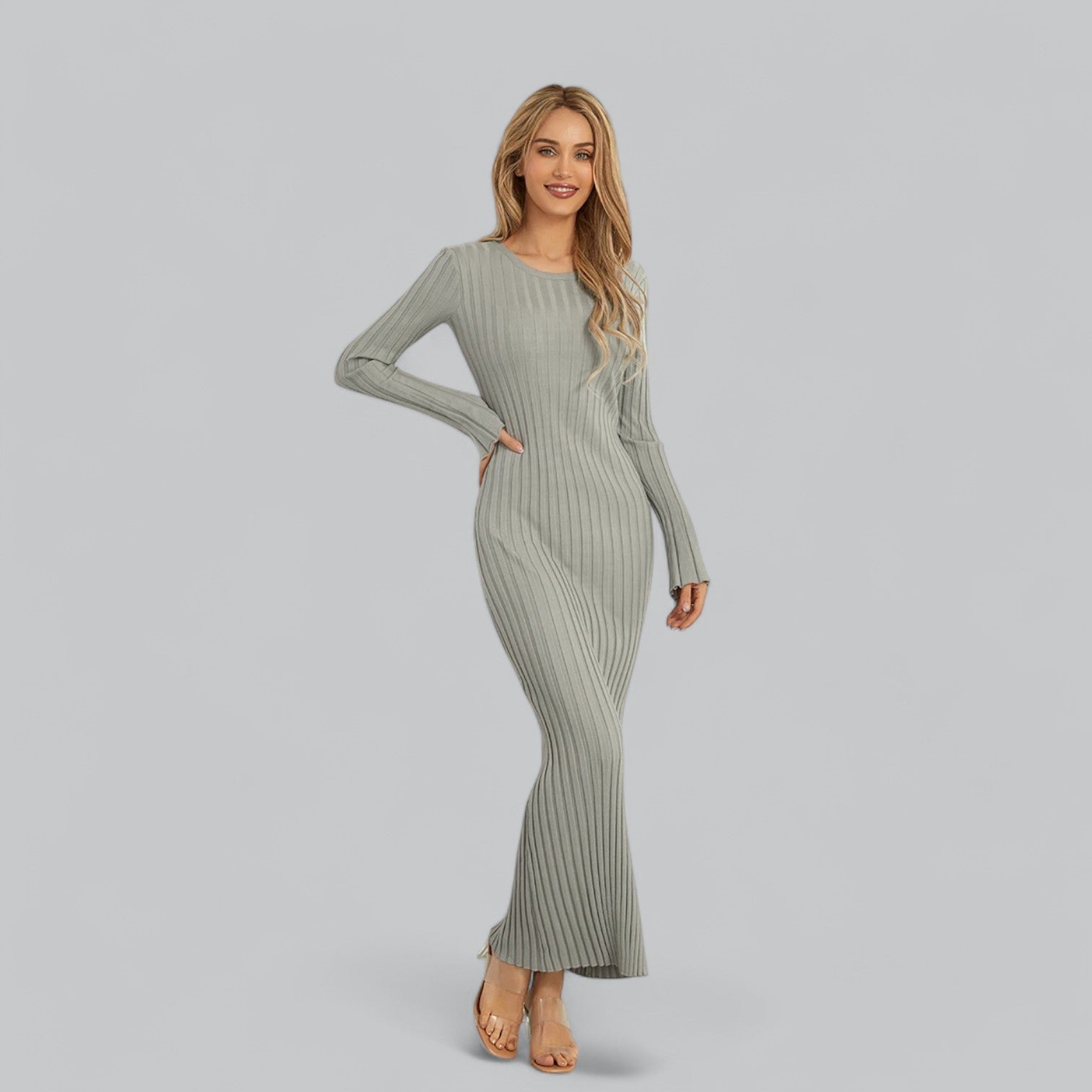 Classic Vintage & Enduringly Stylish Dress