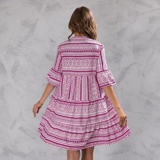 Classic Vintage & Enduringly Stylish Dress