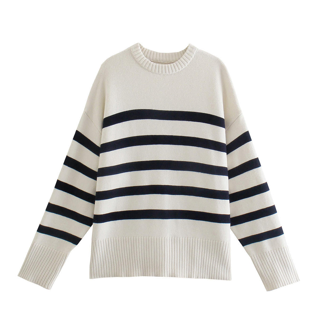 Beautifully Crafted Blouse in a Classic Style