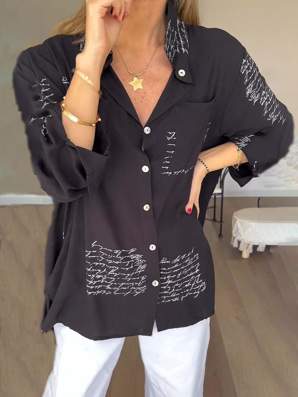 Classic Vintage Shirt with a Flattering Fit