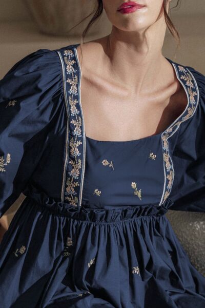 Classic Vintage & Enduringly Stylish Dress