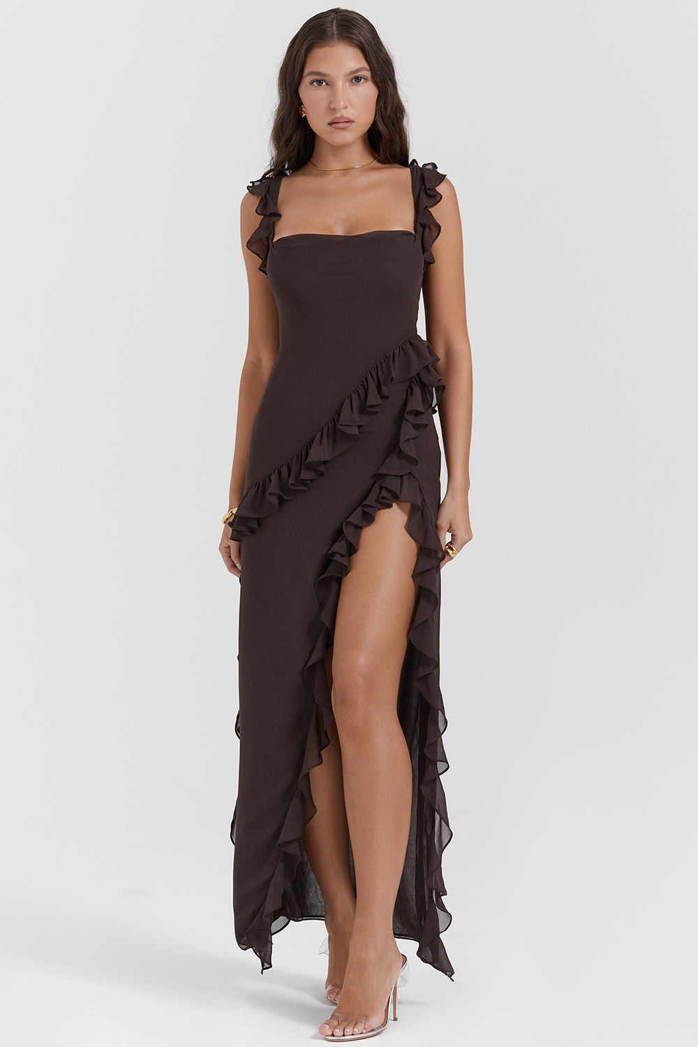 Well Tailored Dress with a Graceful Silhouette