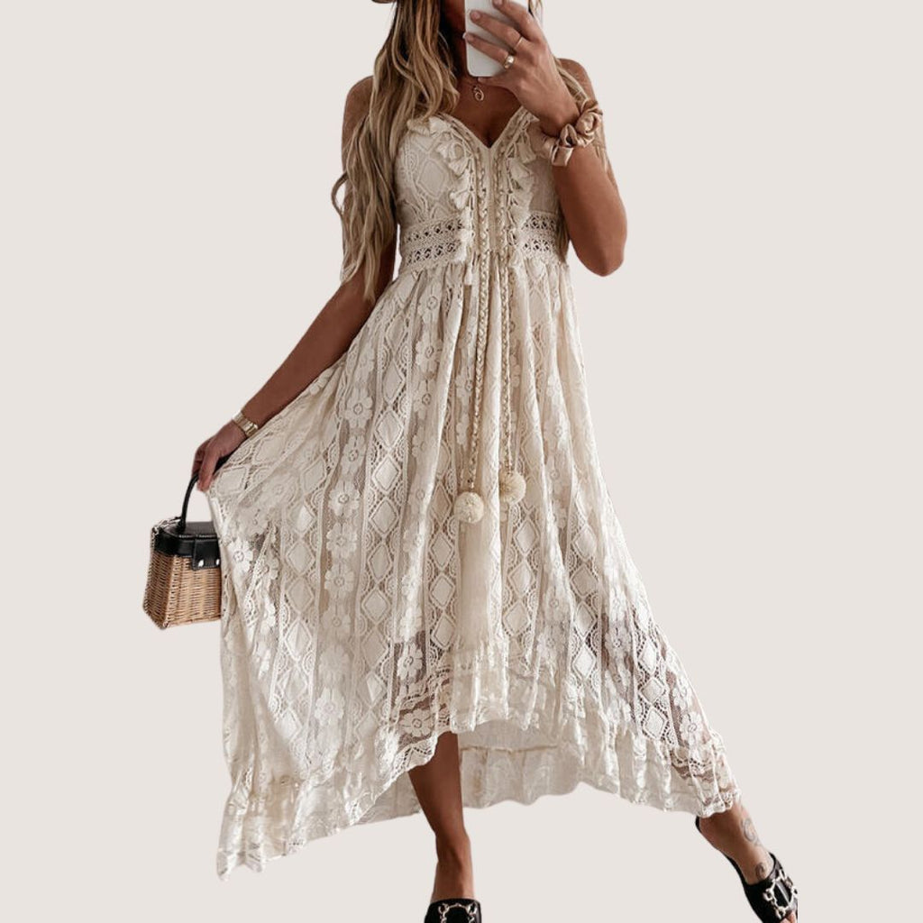 Gracefully Styled Dress for Any Occasion